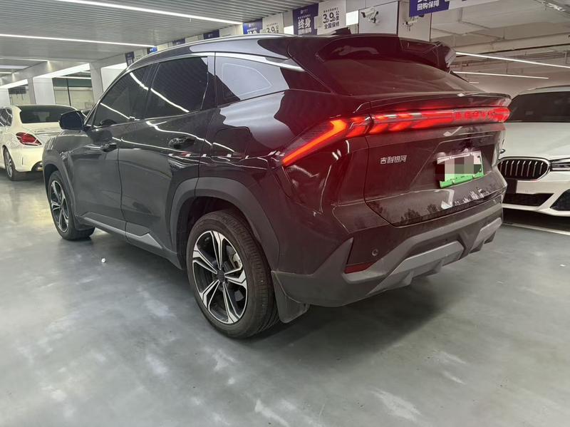 Geely Galaxy L7, 2024 — фото 4 из 12