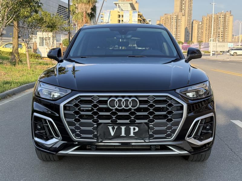 Audi Q5L, 2024 — фото 2 из 12