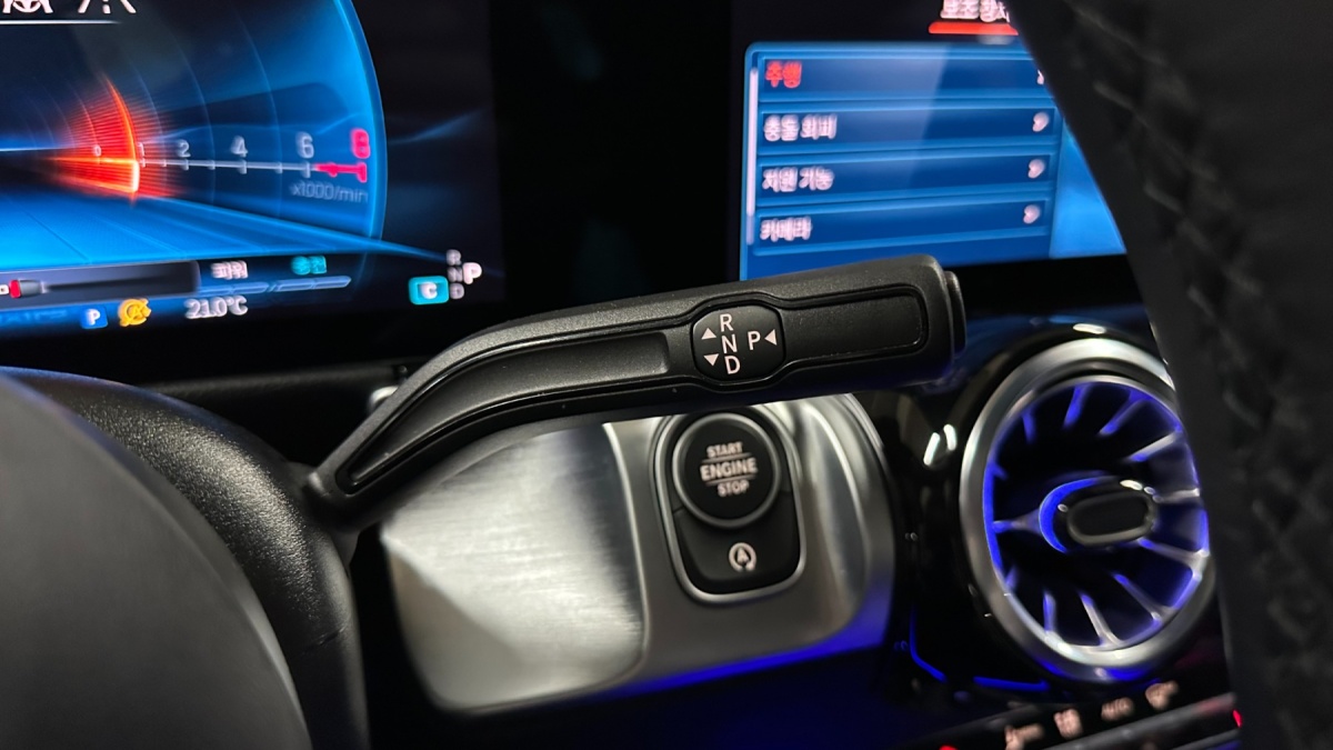 Mercedes-Benz GLB-Class, 2025 — фото 8 из 12
