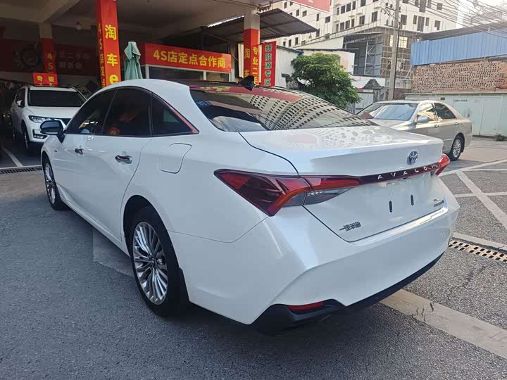 Toyota Avalon, 2021 — фото 7 из 9