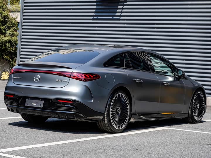 Mercedes-Benz EQS AMG, 2023 — фото 6 из 9