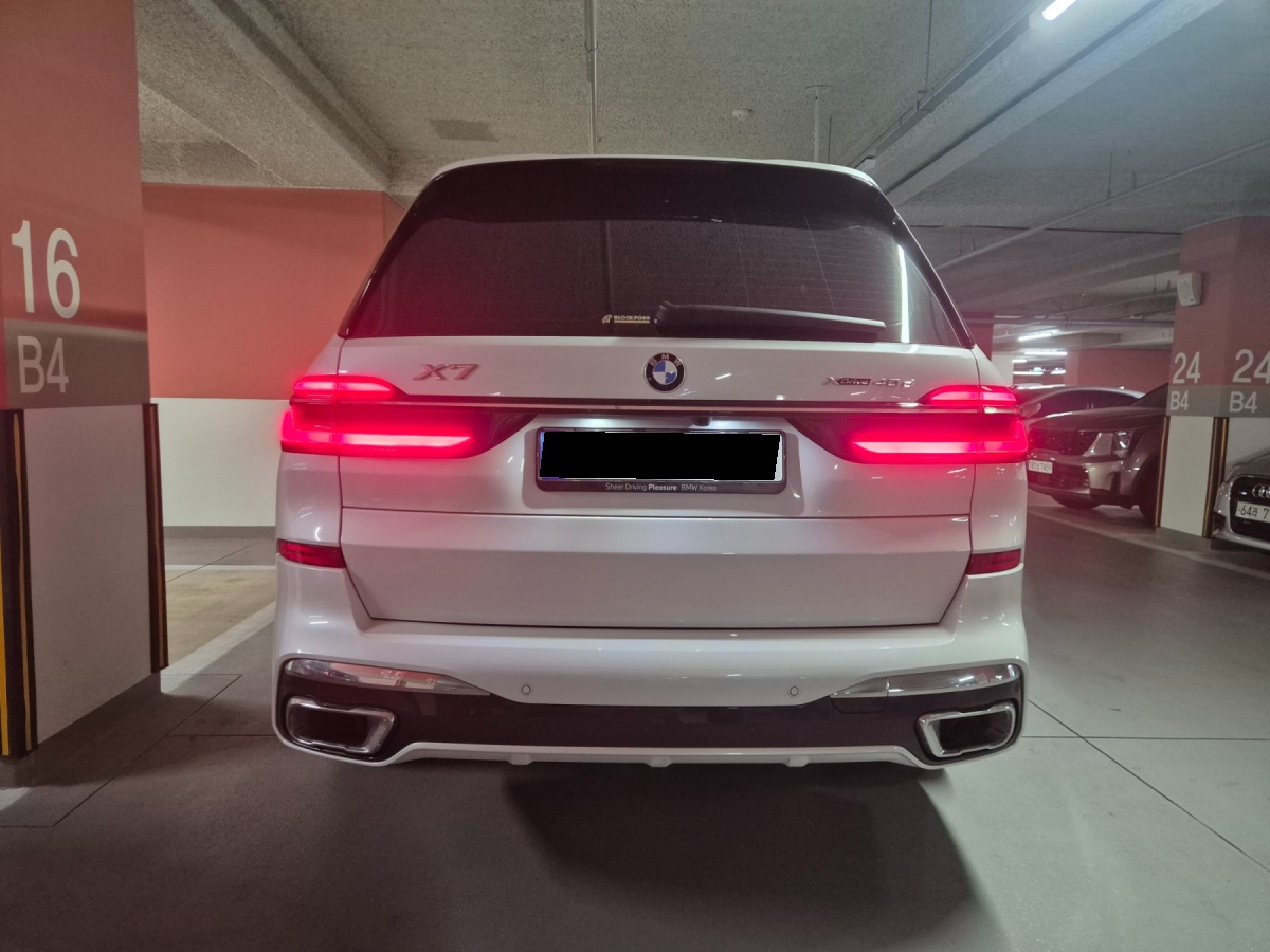 BMW X7, 2025 — фото 4 из 12