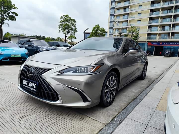 Lexus ES, 2023 — купить в Рязани под ключ