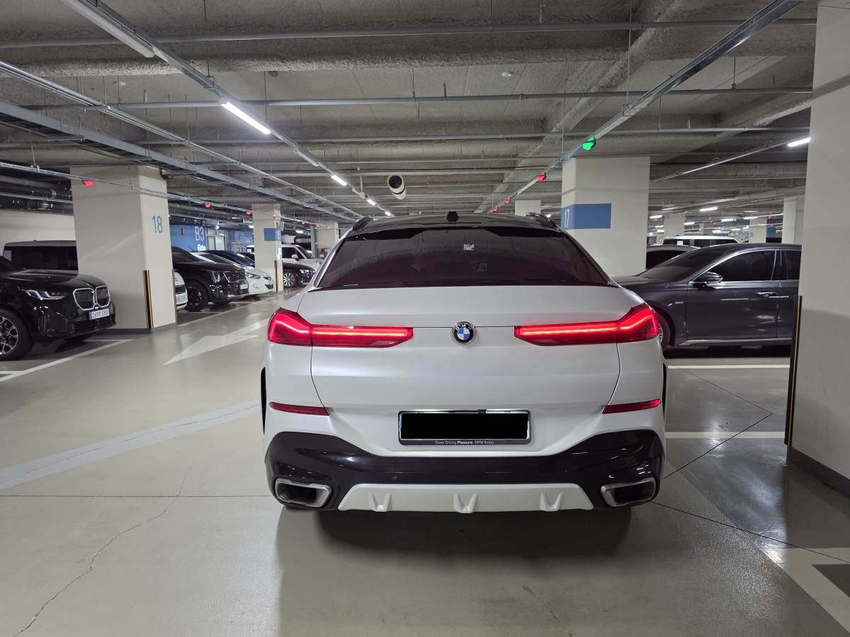 BMW X6, 2024 — фото 4 из 7