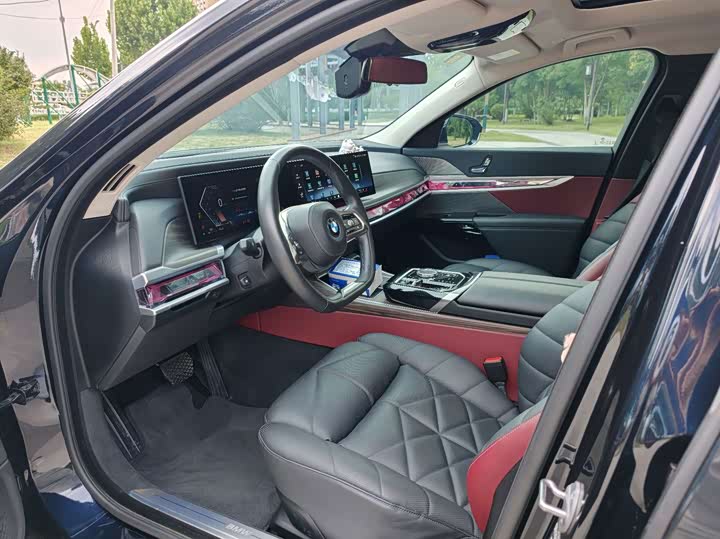 BMW 7 Series, 2023 — фото 9 из 9