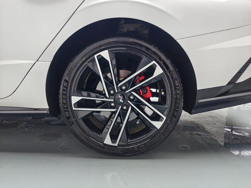Hyundai Sonata N Line, 2024 — фото 11 из 12