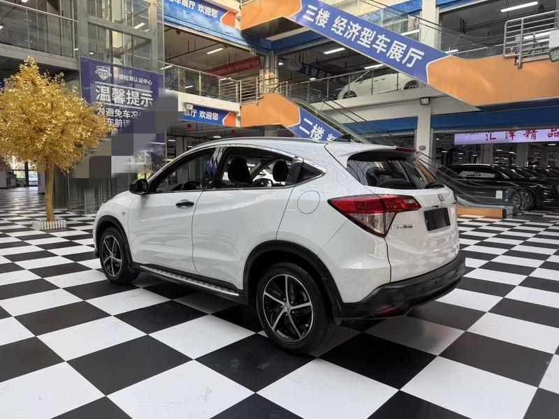 Honda Vezel, 2021 — фото 5 из 12