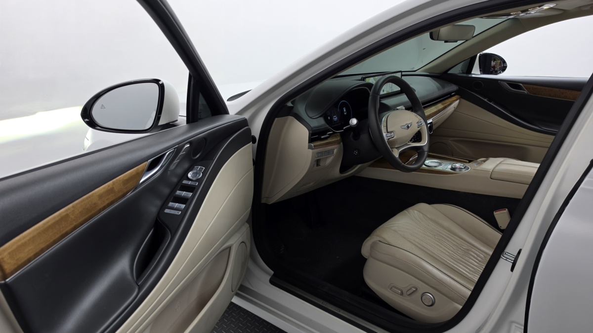 Genesis G80, 2022 — фото 9 из 12