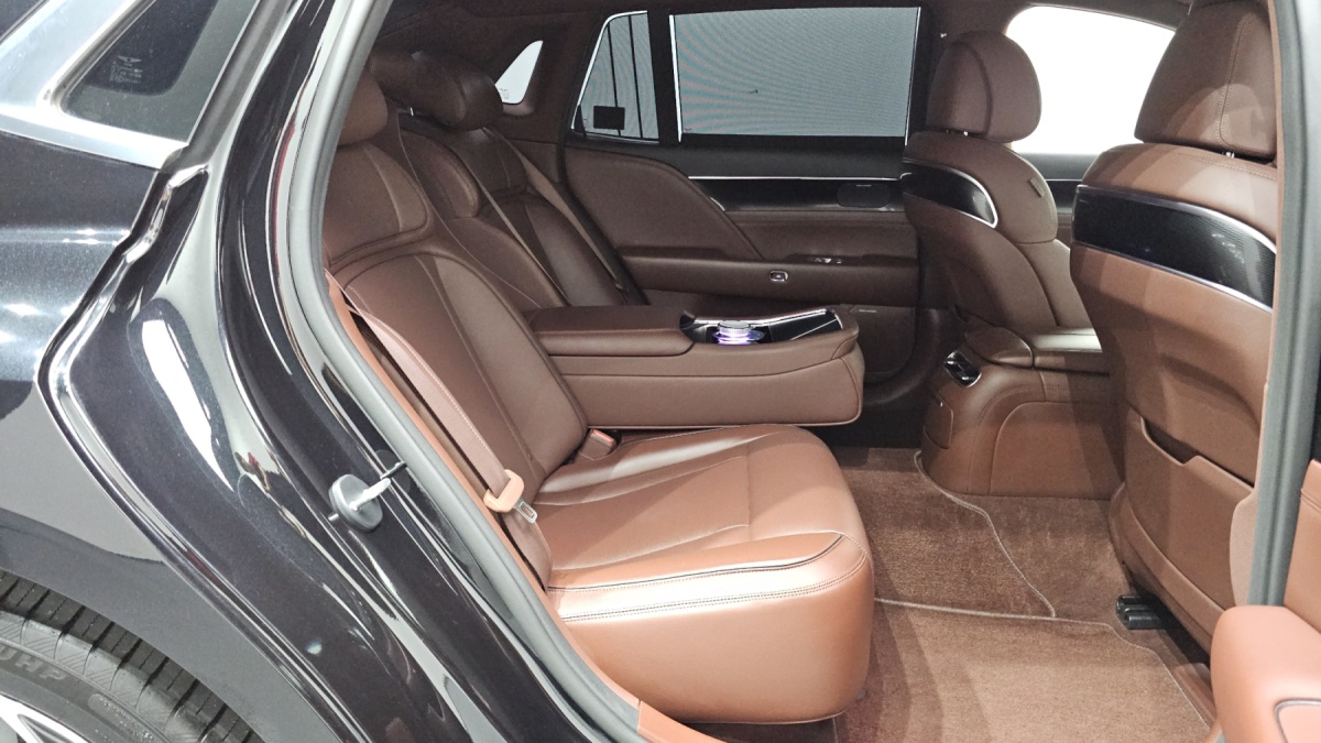 Genesis G90, 2022 — фото 10 из 12
