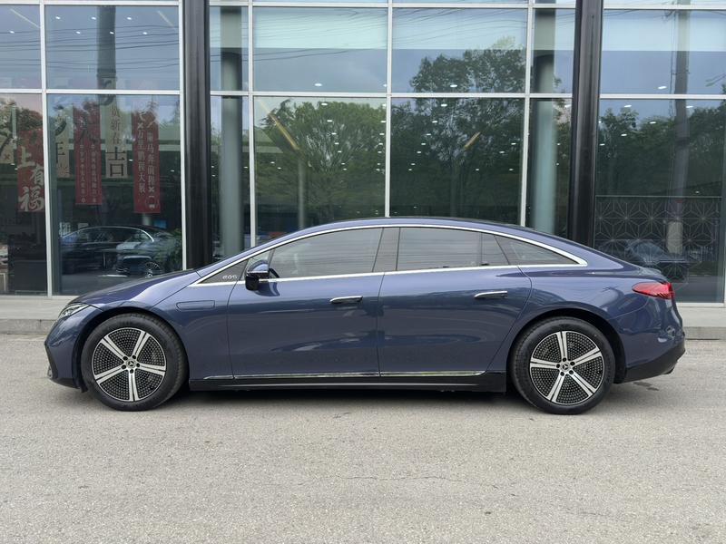 Mercedes-Benz EQS, 2022 — фото 3 из 10