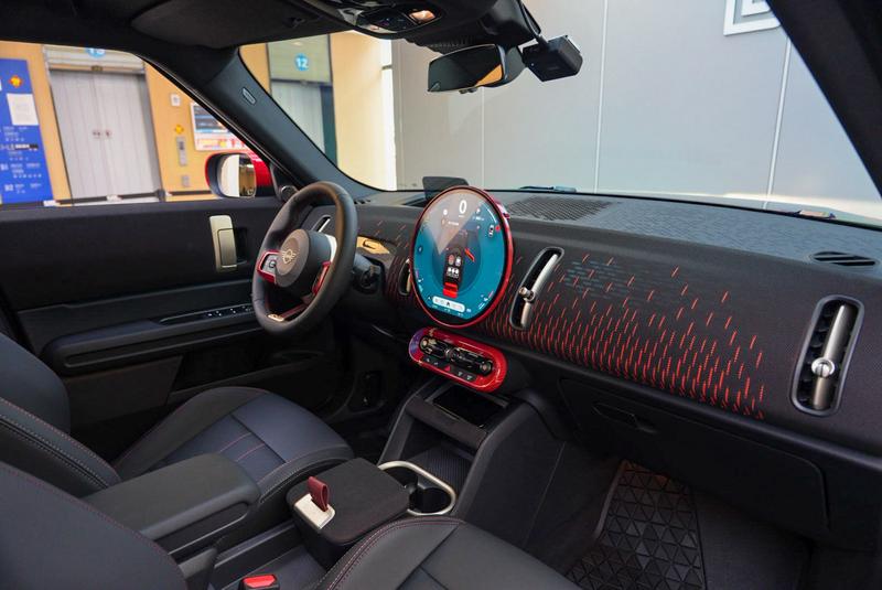 Mini Countryman JCW, 2024 — фото 6 из 11