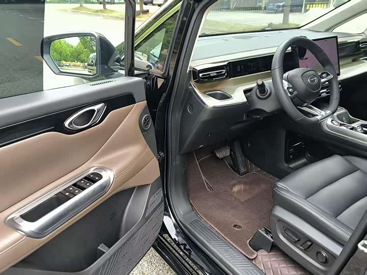 GAC Trumpchi E8, 2023 — фото 4 из 9