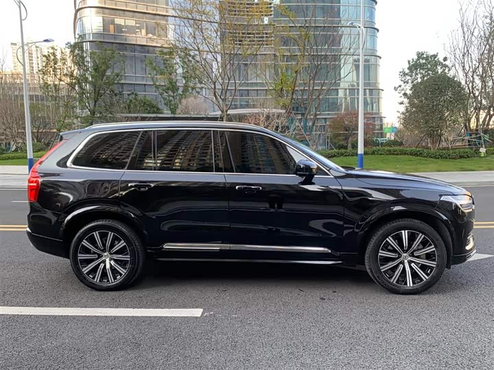 Volvo XC90, 2022 — фото 9 из 9