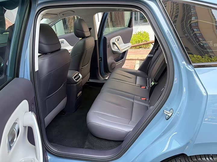 Leapmotor B01, 2025 — фото 8 из 9