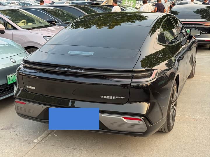 Geely Galaxy Starshine 8 EM-i, 2025 — фото 4 из 9