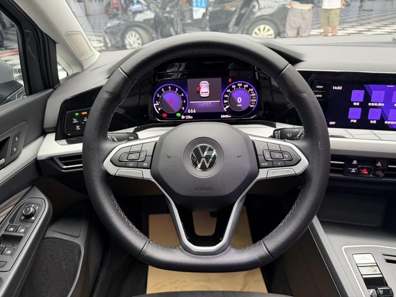 Volkswagen Golf, 2021 — фото 10 из 12