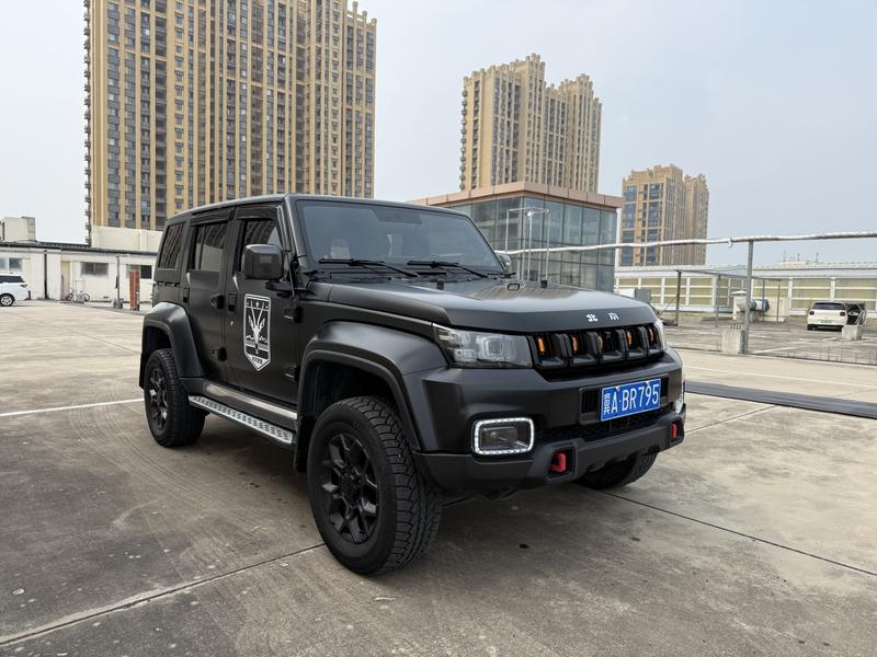 BAIC Beijing BJ40, 2024 — фото 3 из 12