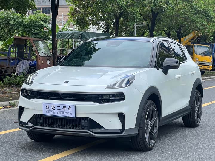 Lynk & Co 06, 2023 — купить в Санкт-Петербурге под ключ