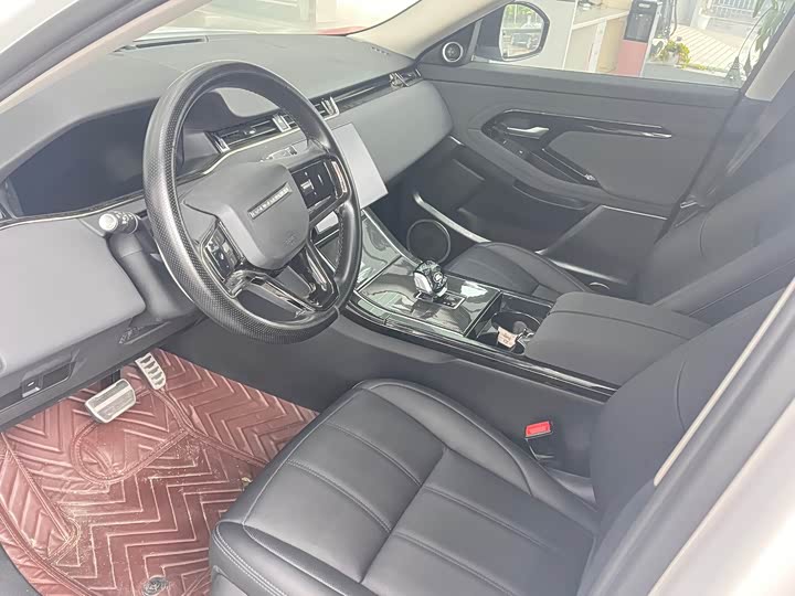 Land Rover Range Rover Evoque L, 2024 — фото 6 из 9