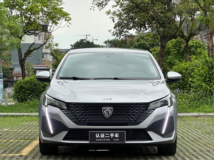 Peugeot 408, 2022 — фото 2 из 9