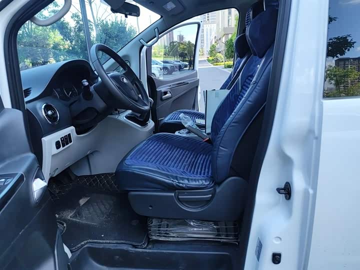 JAC Refine M3, 2021 — фото 8 из 9