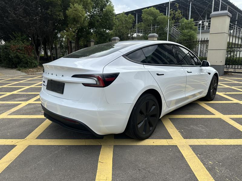 Tesla Model 3, 2025 — фото 6 из 10