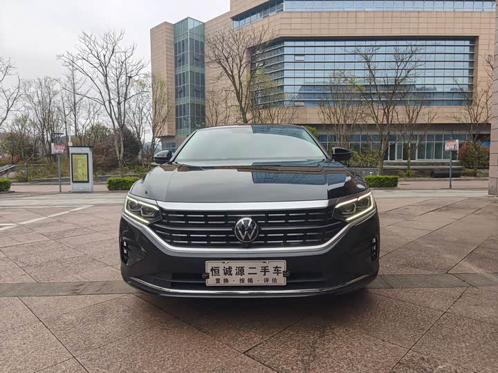 Volkswagen Passat, 2023 — фото 3 из 9