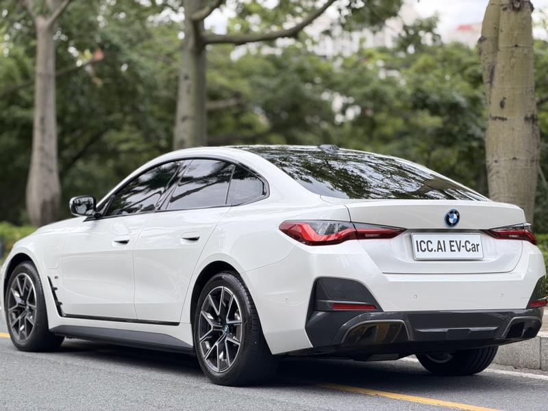 BMW i4, 2025 — фото 5 из 12