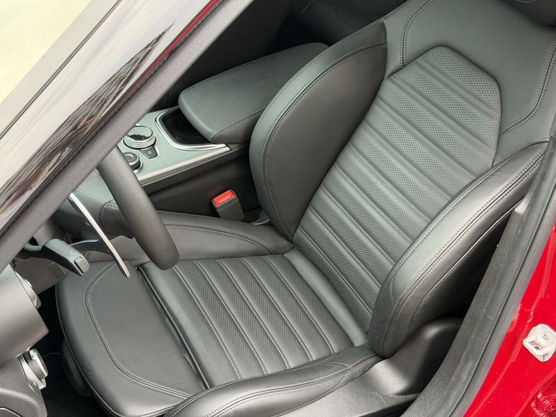 Alfa Romeo Giulia, 2025 — фото 10 из 12