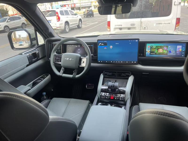 BYD FangChengBao Leopard 5, 2025 — фото 5 из 9