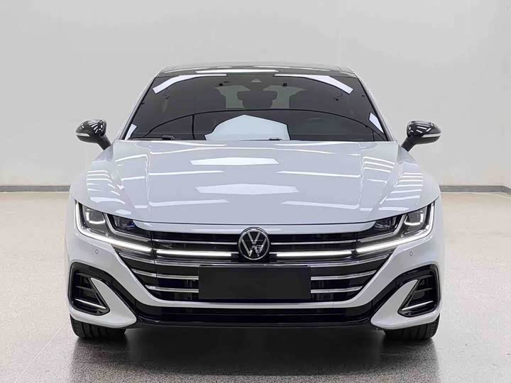Volkswagen CC, 2024 — фото 2 из 9