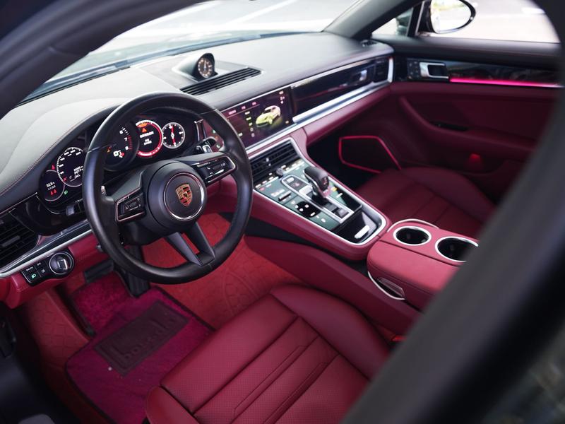 Porsche Panamera, 2023 — фото 8 из 11
