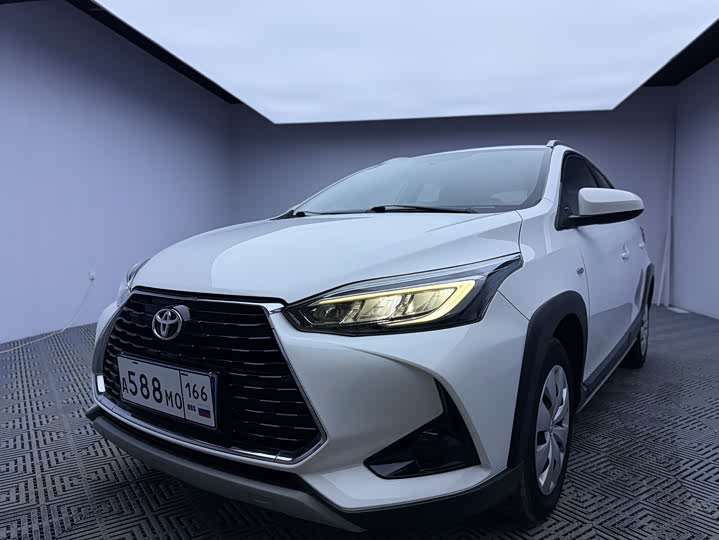 Toyota Yaris L Hatchback, 2022 — купить в Воронеже под ключ