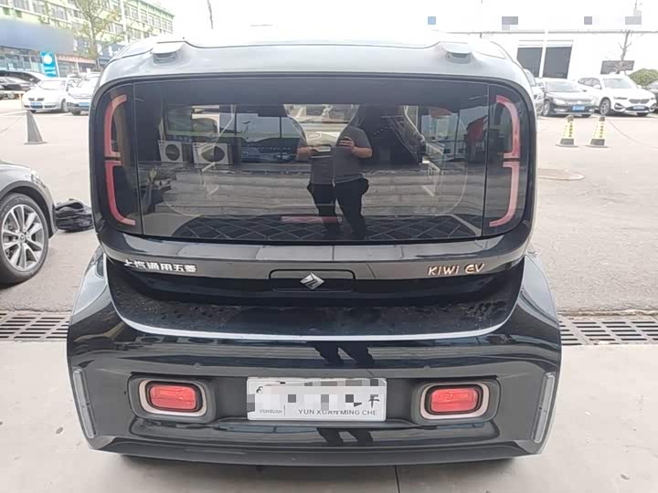Baojun KiWi EV, 2022 — фото 6 из 9