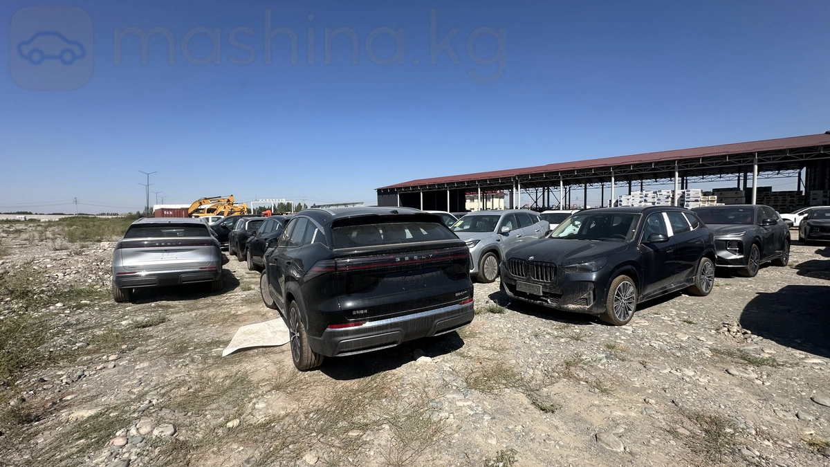 Geely Galaxy M7, 2026 — фото 3 из 6