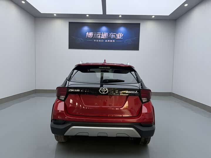 Toyota Yaris L Hatchback, 2022 — фото 5 из 9