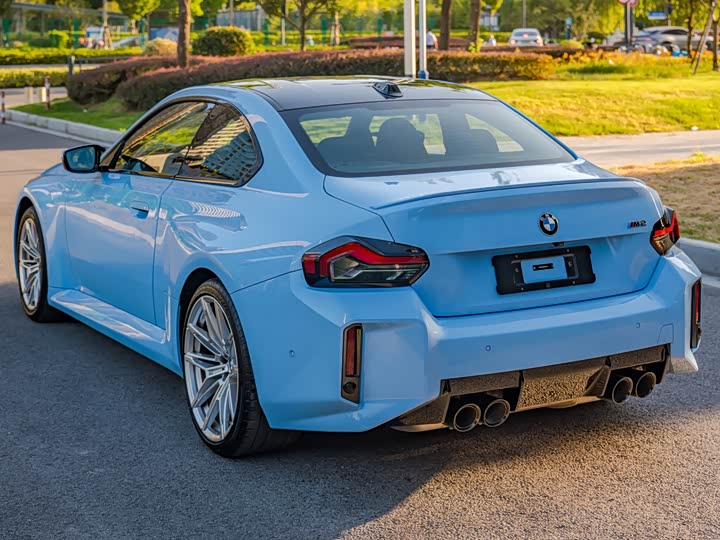 BMW M2, 2025 — фото 6 из 9