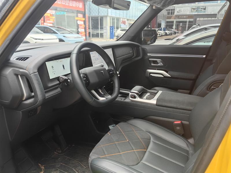 Changan Deepal G318, 2025 — фото 8 из 10