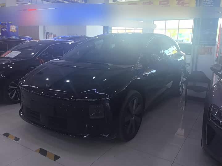 LiXiang i6, 2025 — купить в Воронеже под ключ