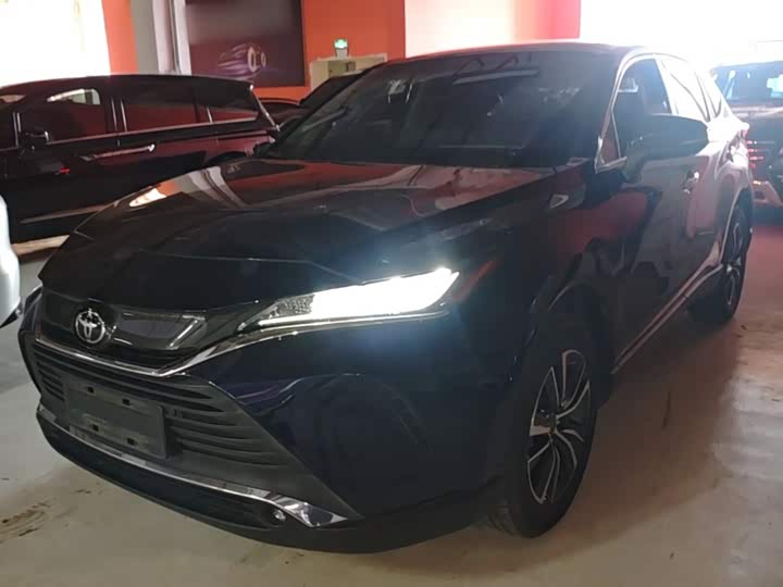 Toyota Harrier, 2022 — купить в Туле под ключ