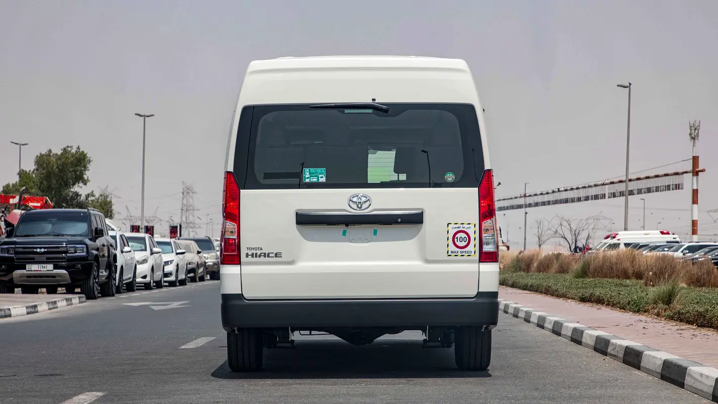 Toyota Hiace, 2026 — фото 3 из 10