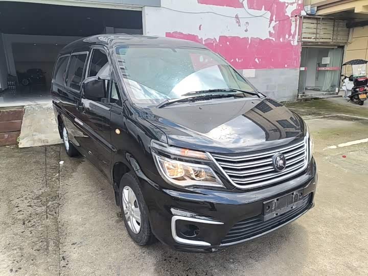 Dongfeng Forthing Lingzhi M5, 2022 — фото 4 из 9