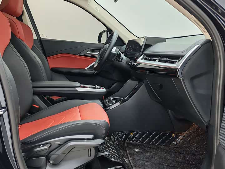 BMW X1, 2024 — фото 9 из 9