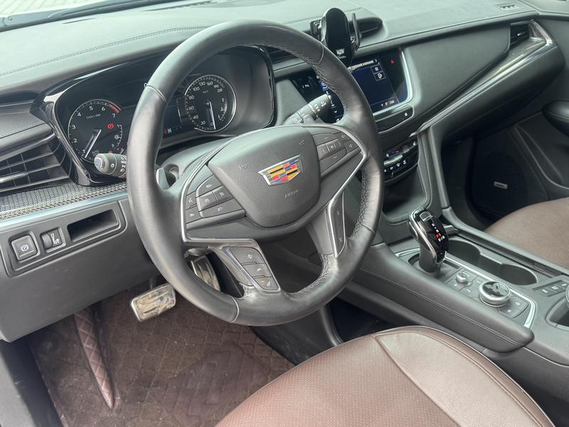 Cadillac XT5, 2024 — фото 9 из 12