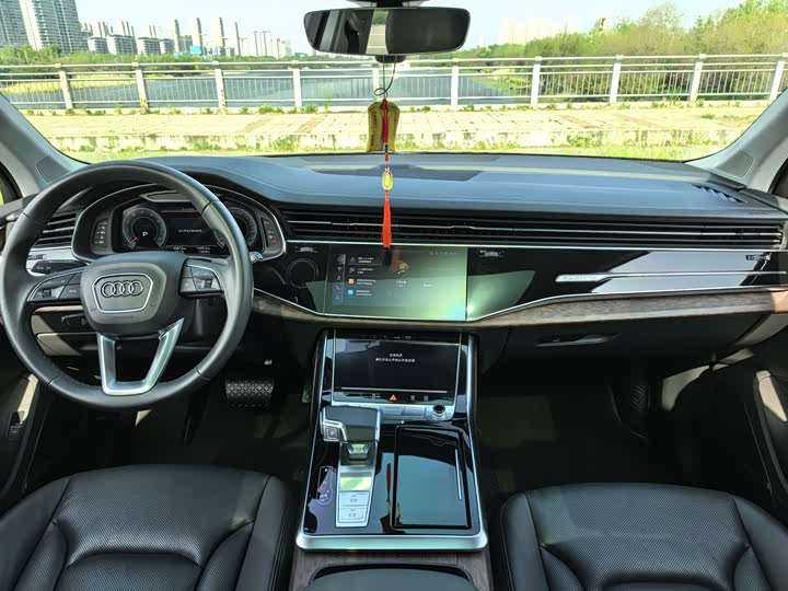 Audi Q7, 2023 — фото 4 из 9