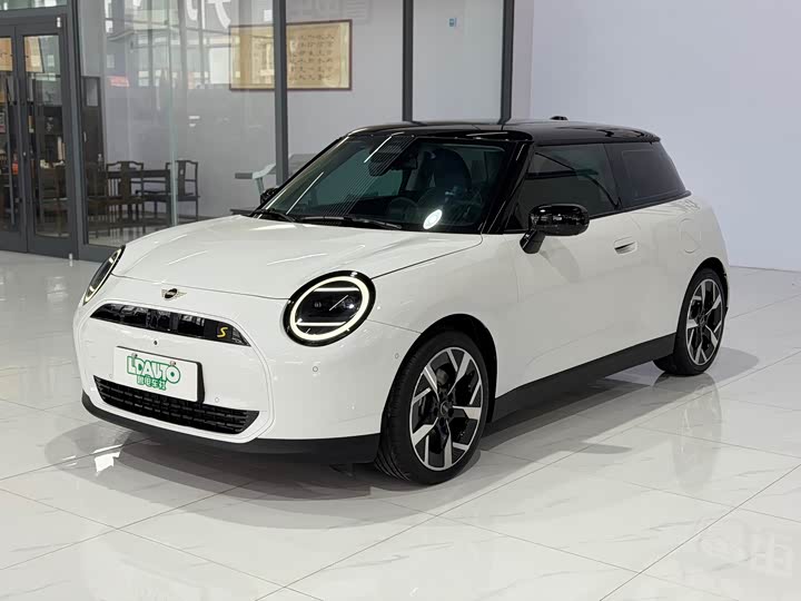 Mini Cooper, 2025 — купить в Чебоксарах под ключ