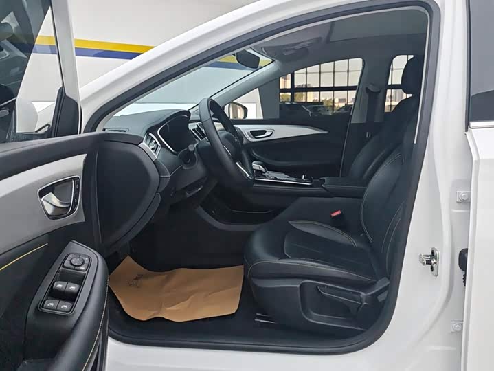 Roewe i6 Max EV, 2025 — фото 9 из 9
