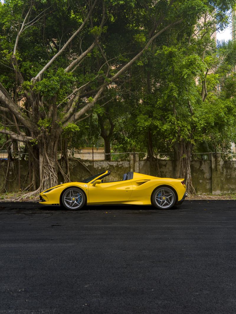 Ferrari F8, 2022 — фото 3 из 9