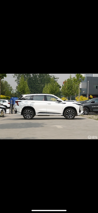 Changan Cs75plus, 2026 — фото 3 из 4