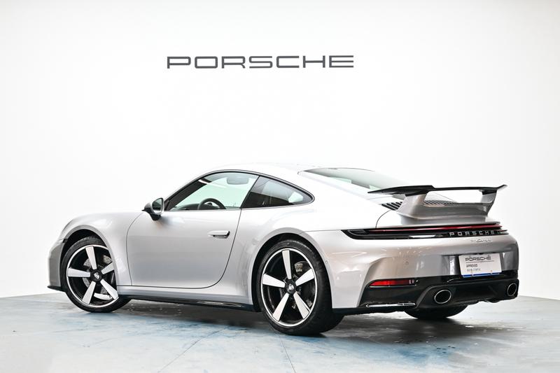 Porsche 911, 2025 — фото 5 из 10